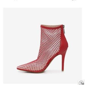 Charles by Charles David Pursue Bootie-NWOT